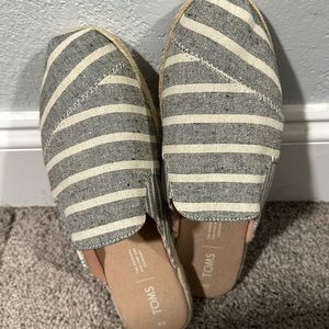 Tom’s slip on shoes, mule